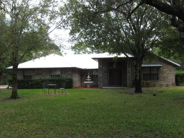 3915 Ponderosa Road Malabar, FL 32950 - Photo 2 of 25 Gallery Image 2