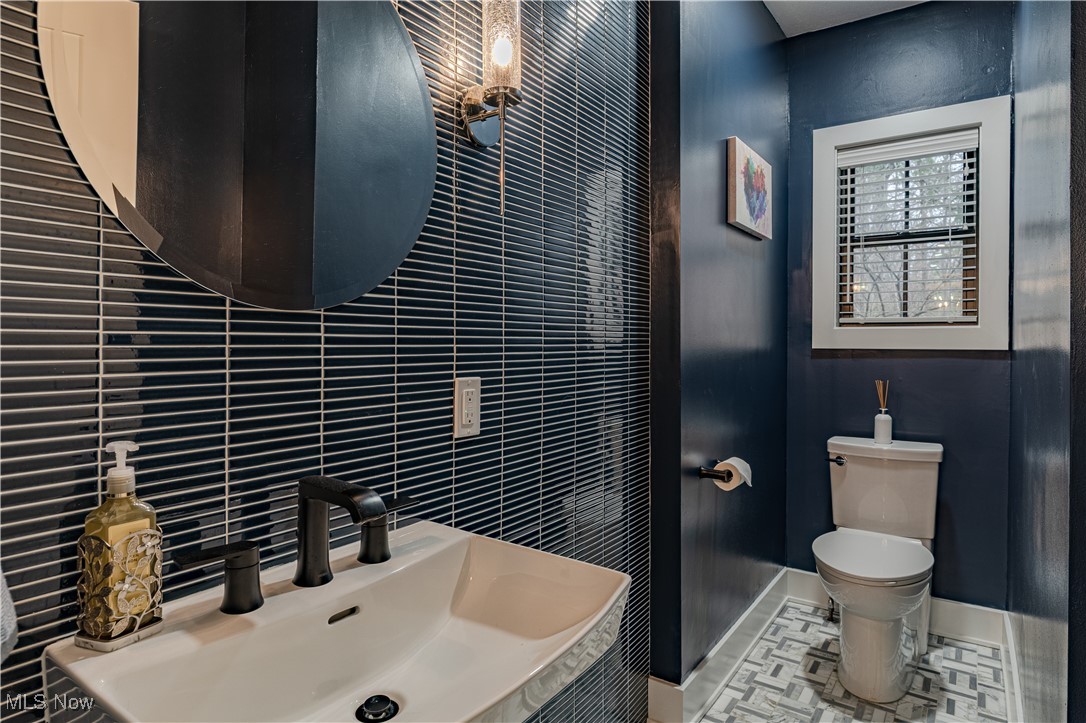 2641 Coventry Road Cleveland, OH 44120 - Photo 15 of 50 Gallery Image 15