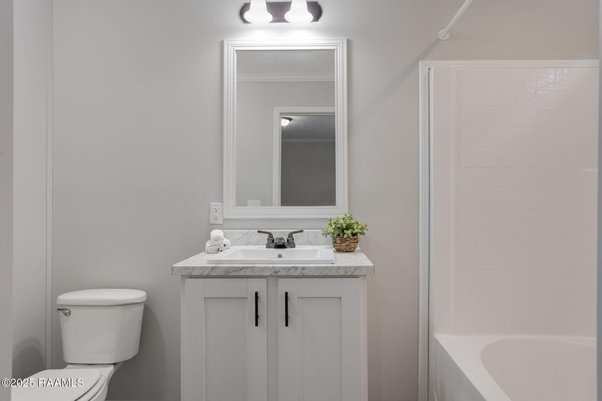 7823 Hoover Road Maurice, LA 70555 - Photo 15 of 21 15-web-or-mls-7823 Hoover Rd-15