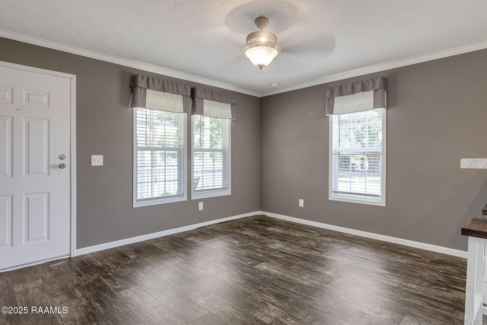 7823 Hoover Road Maurice, LA 70555 - Photo 5 of 21 5-web-or-mls-7823 Hoover Rd-5 - Copy