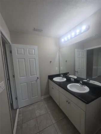 $2,100 | 6978 Holly Heath Drive, Riverview, FL 33578