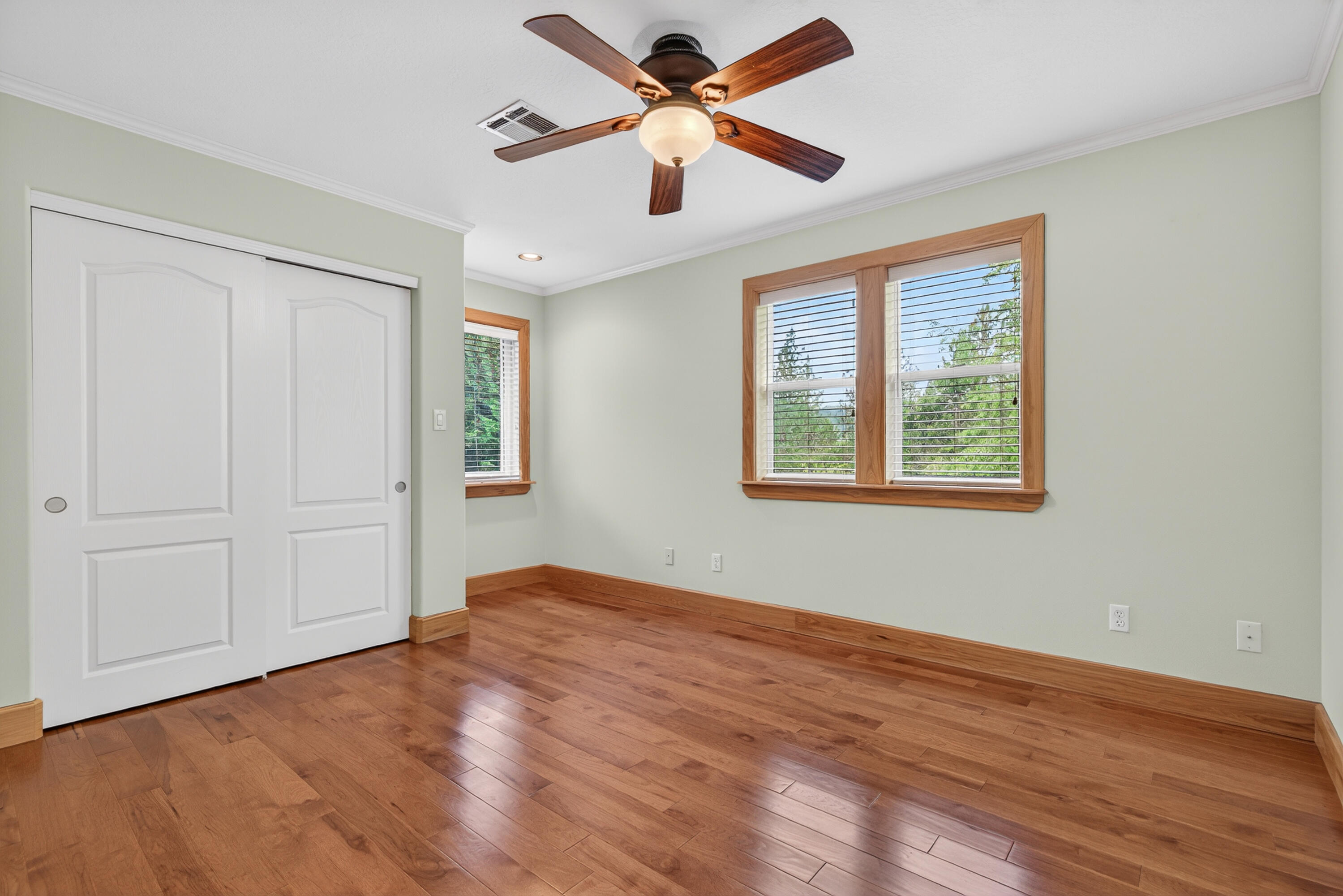 3773 Helms Road Grants Pass, OR 97527 - Photo 38 of 71 Gallery Image 38