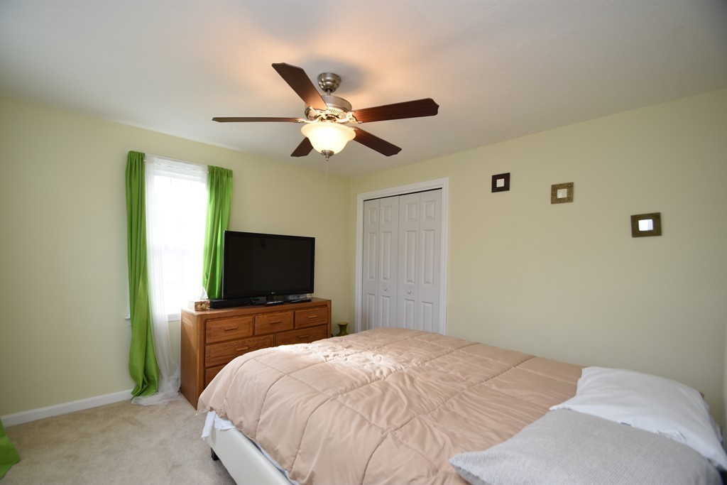 124 Planting Field Road Marshfield, MA 02050 - Photo 15 of 20 Gallery Image 15