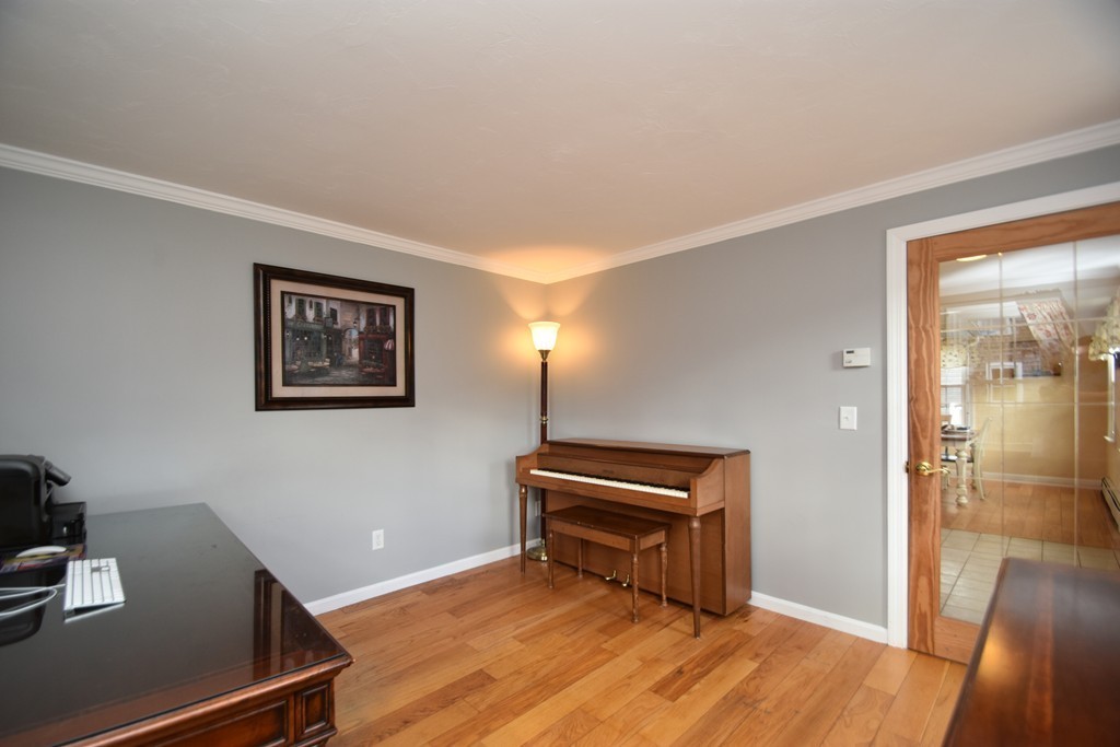 124 Planting Field Road Marshfield, MA 02050 - Photo 6 of 20 Gallery Image 6