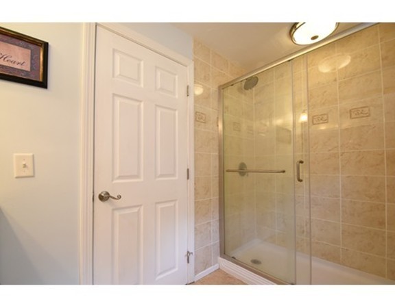 124 Planting Field Road Marshfield, MA 02050 - Photo 10 of 20 Gallery Image 10