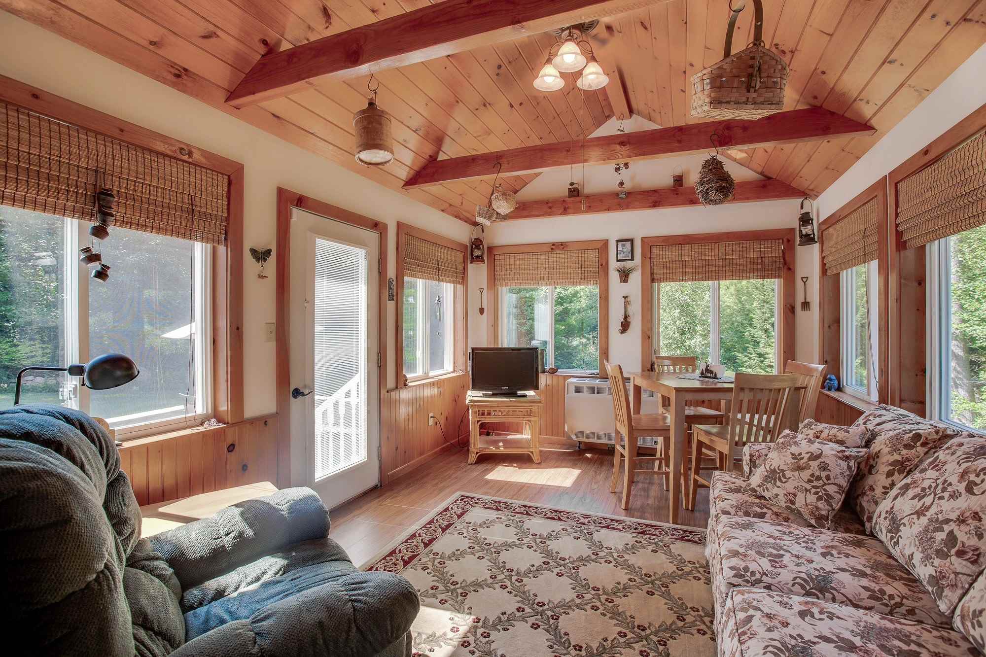 588 Bedford Road New Boston, NH 03070 - Photo 19 of 36