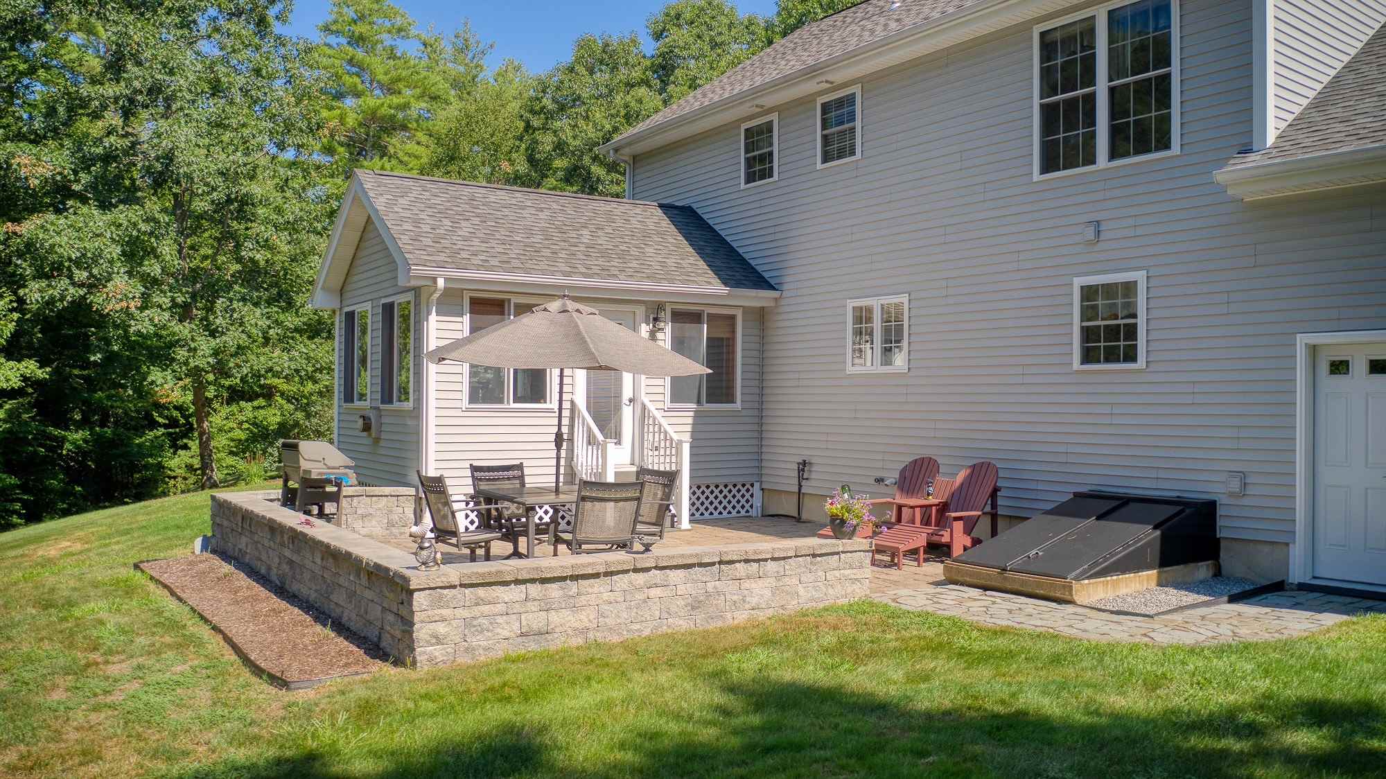 588 Bedford Road New Boston, NH 03070 - Photo 31 of 36