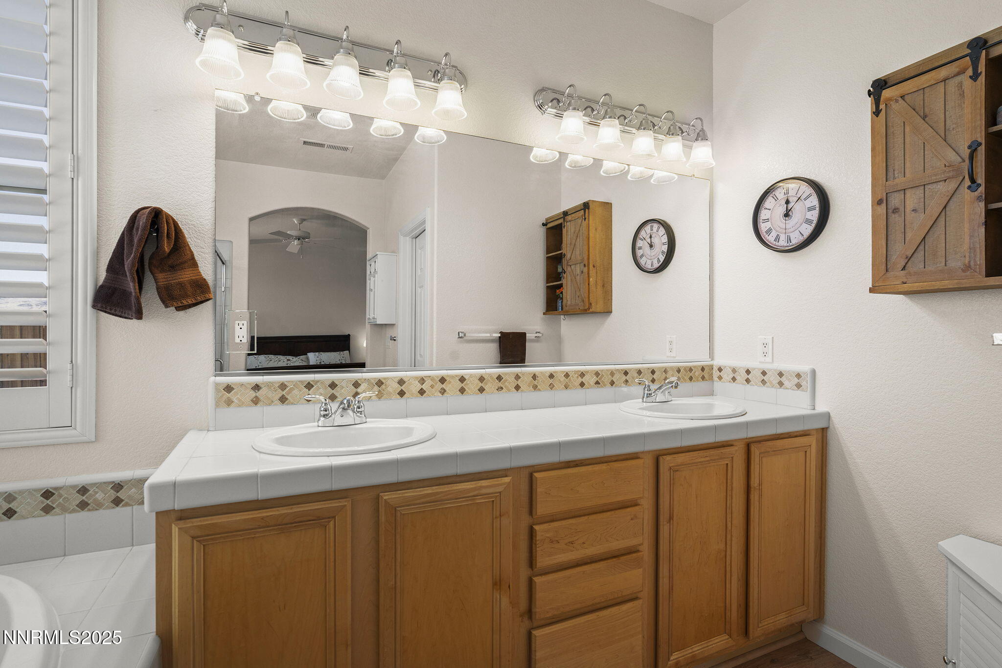3226 Banestone Road Sparks, NV 89436 - Photo 26 of 45 22-web-or-mls-_DSC2356