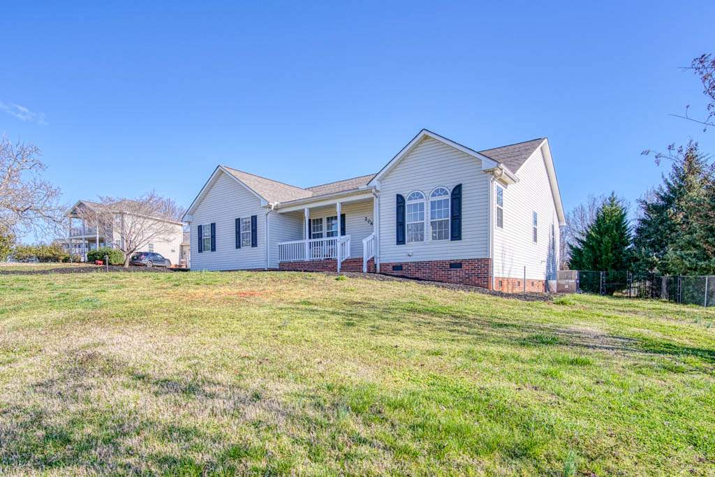206 Cooleys Crest Lane Inman, SC 29349 - Photo 31 of 36 Gallery Image 31