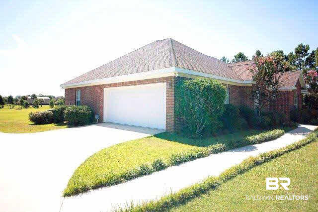 25092 Austin Road Daphne, AL 36526 - Photo 3 of 40 Garage