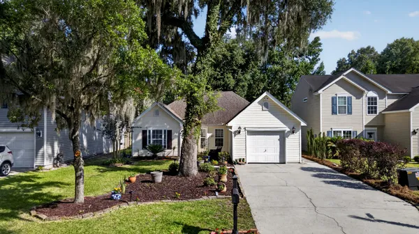 $309,900 | 213 Moon Shadow Lane, Summerville, SC 29485