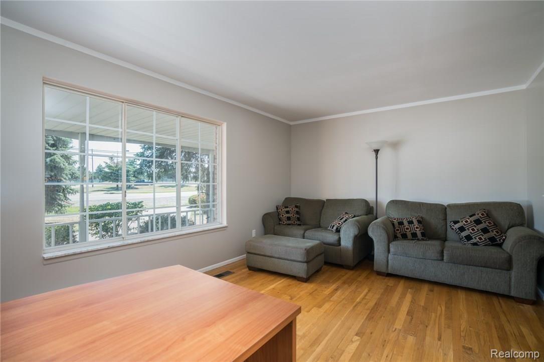 47303 Shelby Road Utica, MI 48317 - Photo 7 of 35 DSC05164-Edit-2.jpg