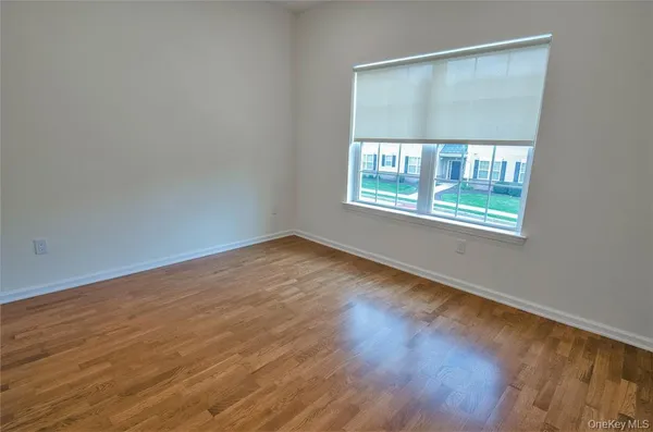 $3,095 | 260 West Main Street, Unit 11, Goshen, NY 10924