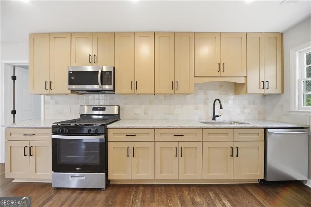 2283 Scotty Circle Decatur, GA 30032 - Photo 13 of 24