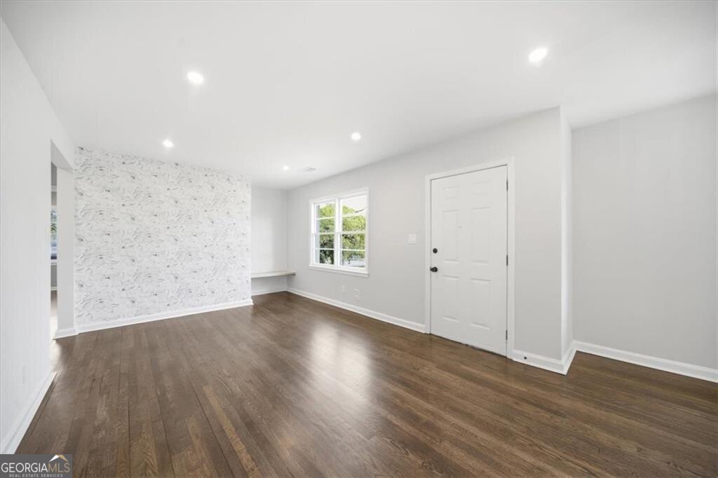 2283 Scotty Circle Decatur, GA 30032 - Photo 6 of 24