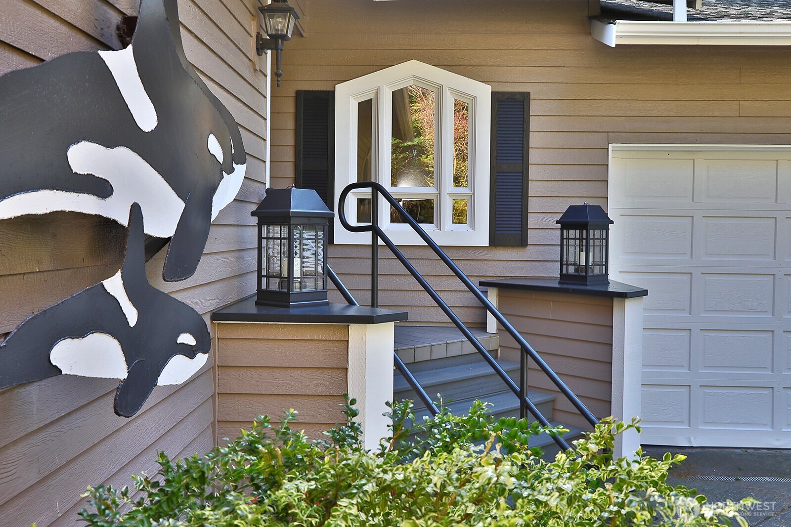 2693 North Bluff Road Greenbank, WA 98253 - Photo 3 of 40 Gallery Image 3
