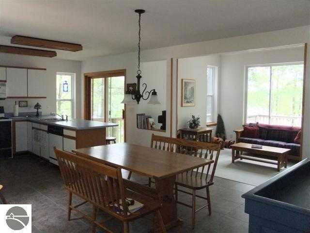 185 High Lake Road Traverse City, MI 49696 - Photo 8 of 24 1735065-7.JPG
