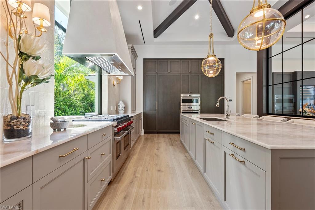 515 Murex Drive Naples, FL 34102 - Photo 12 of 28