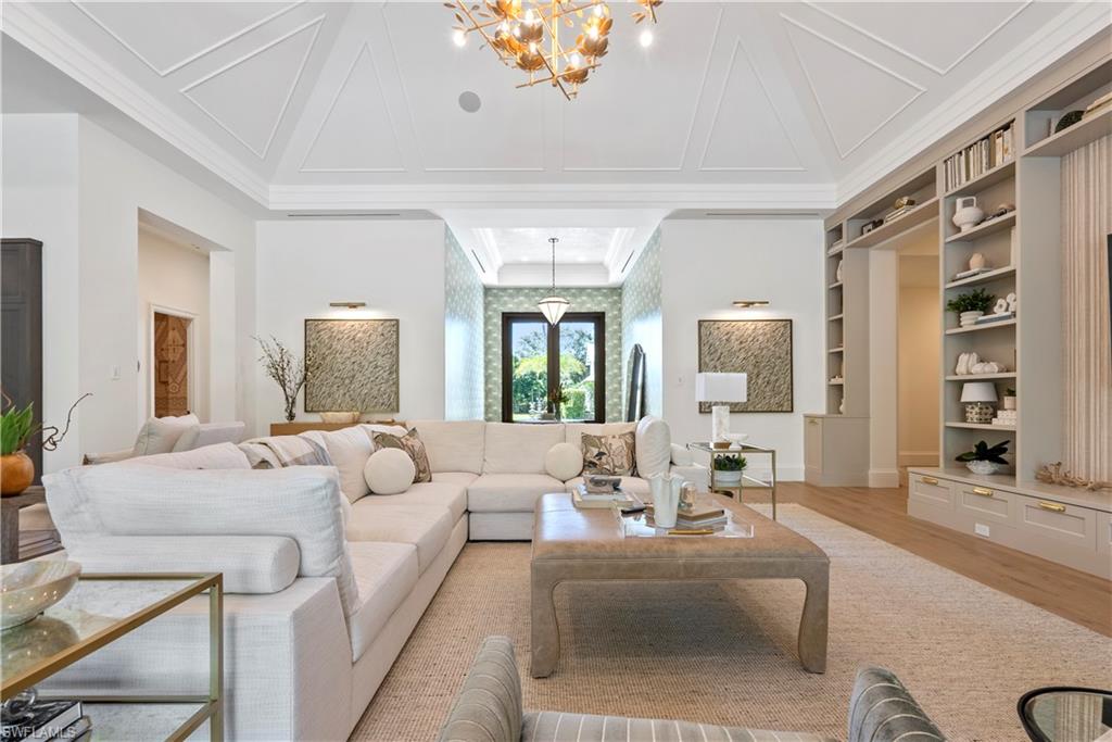 515 Murex Drive Naples, FL 34102 - Photo 2 of 28