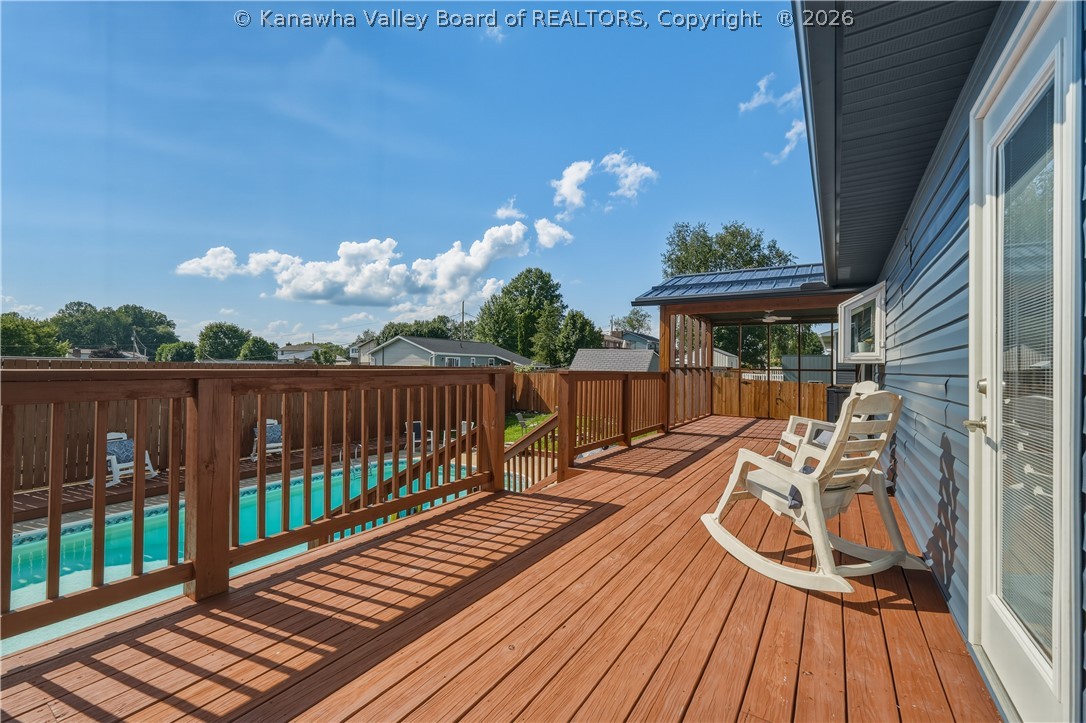 119 Rolling Meadows Road Scott Depot, WV 25560 - Photo 26 of 37 Gallery Image 26