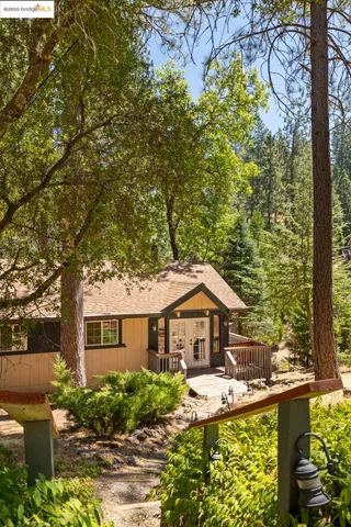 $775,000 | 19824 Pine Mountain Drive, Groveland, CA 95321