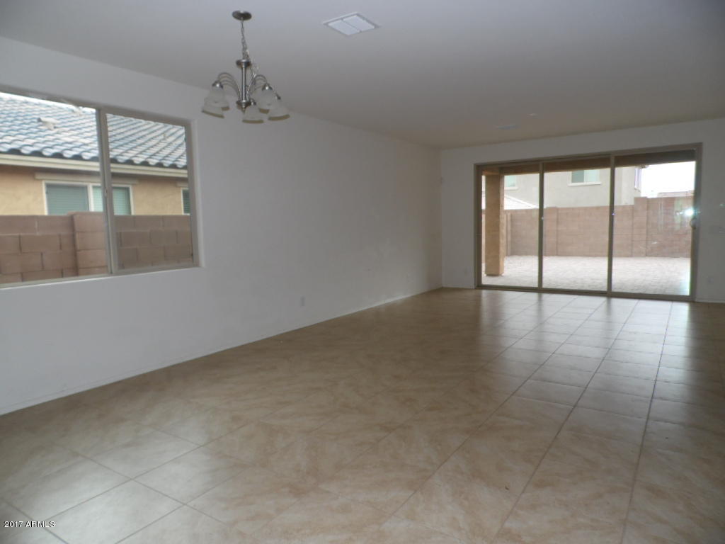 2438 East Stacey Road Gilbert, AZ 85298 - Photo 4 of 16 SAM_7666