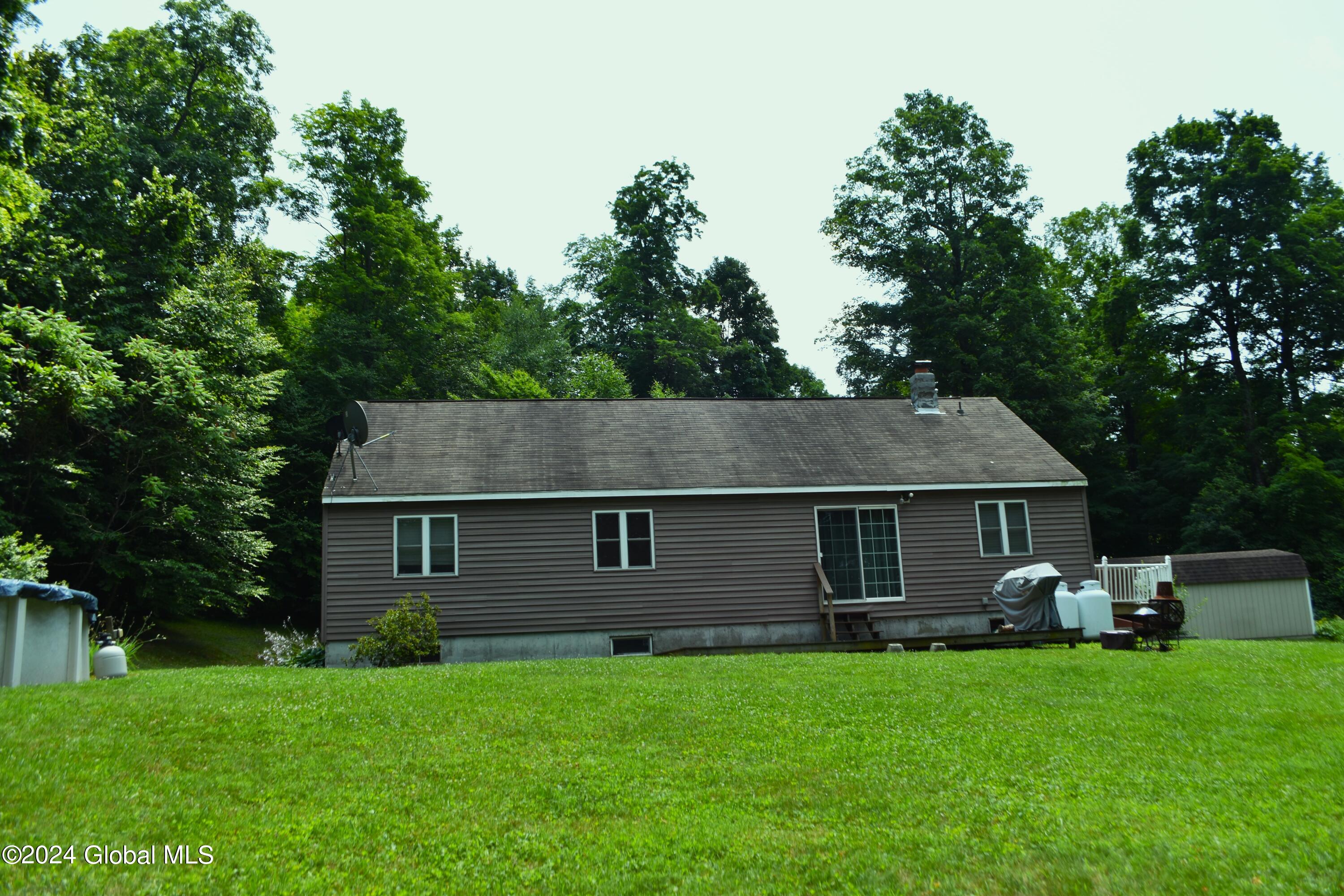 153 Wood Road Easton, NY 12154 - Photo 8 of 29 DSC_0016