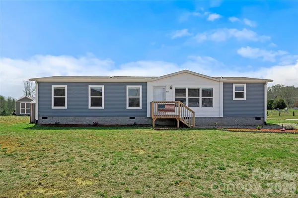 $325,000 | 59 Alberto Way, Hendersonville, NC 28792