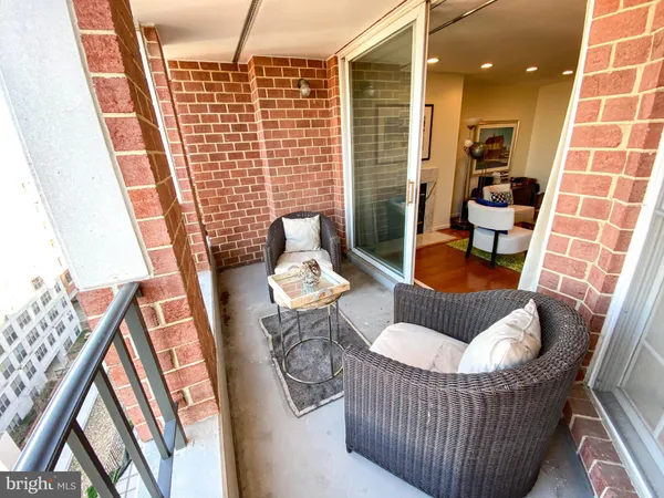 $2,900 | 1230 23rd Street Northwest, Unit 902, Washington, DC 20037