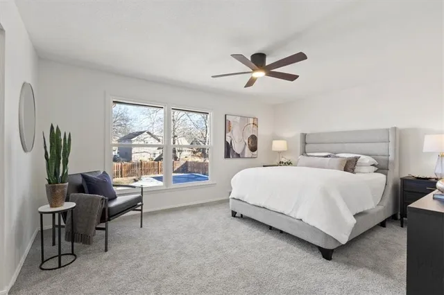 $525,000 | 8512 West 98th Street, Overland Park, KS 66212