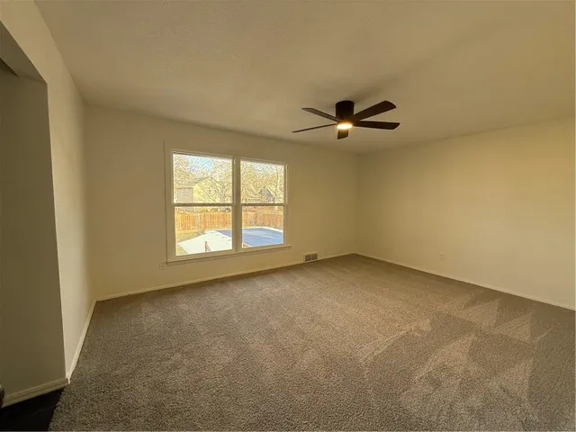 $525,000 | 8512 West 98th Street, Overland Park, KS 66212