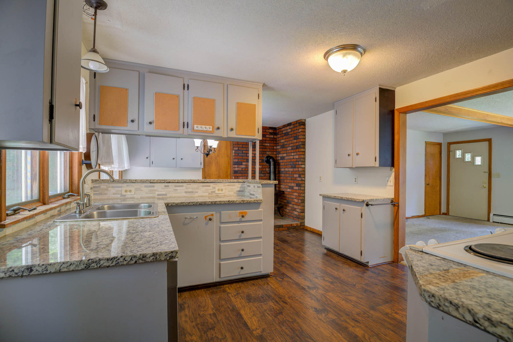 56 Meadow Road Raymond, ME 04071 - Photo 8 of 47 pic-10