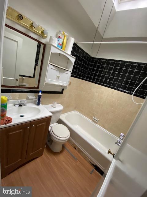 247 Glendale Road Upper Darby, PA 19082 - Photo 17 of 22