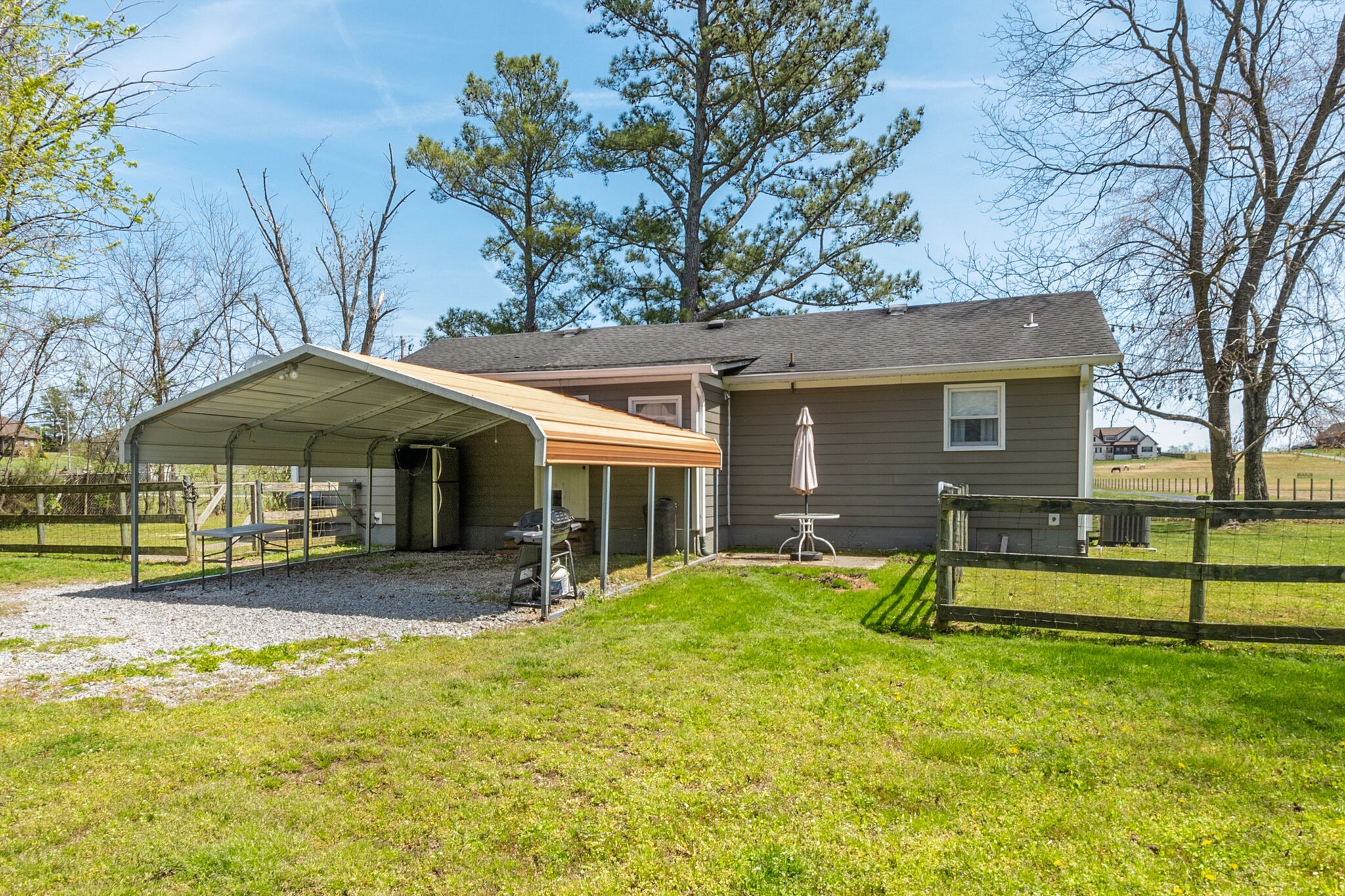 2491 Double Log Cabin Road Lebanon, TN 37087 - Photo 28 of 31 a view of a house with swimming pool and sitting area
