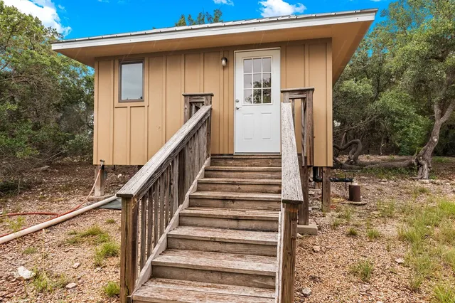 $795,000 | 123 West Northridge Dr Mountain, Mountain Home, TX 78058