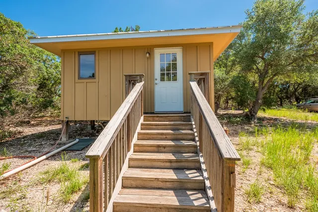 $795,000 | 123 West Northridge Dr Mountain, Mountain Home, TX 78058