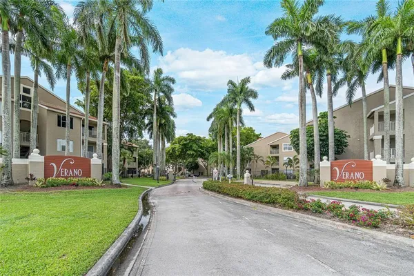 $1,850 | 1845 Palm Cove Boulevard, Unit 8204, Delray Beach, FL 33445