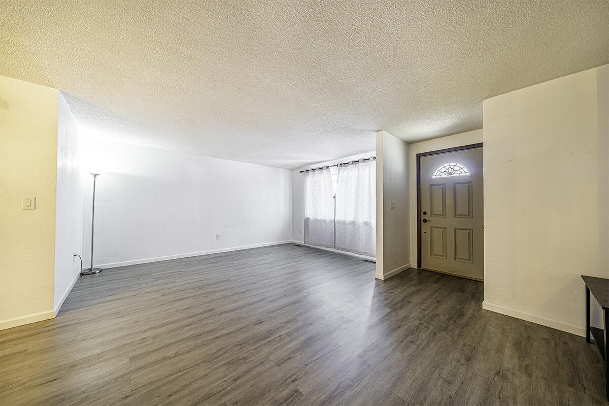 2157 Delta Waters Road Medford, OR 97504 - Photo 16 of 30 DSC05315-HDR-Edit