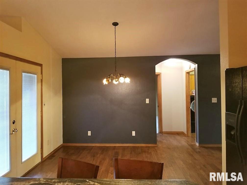 101 Trails End Road Dunfermline, IL 61524 - Photo 7 of 50 Gallery Image 7
