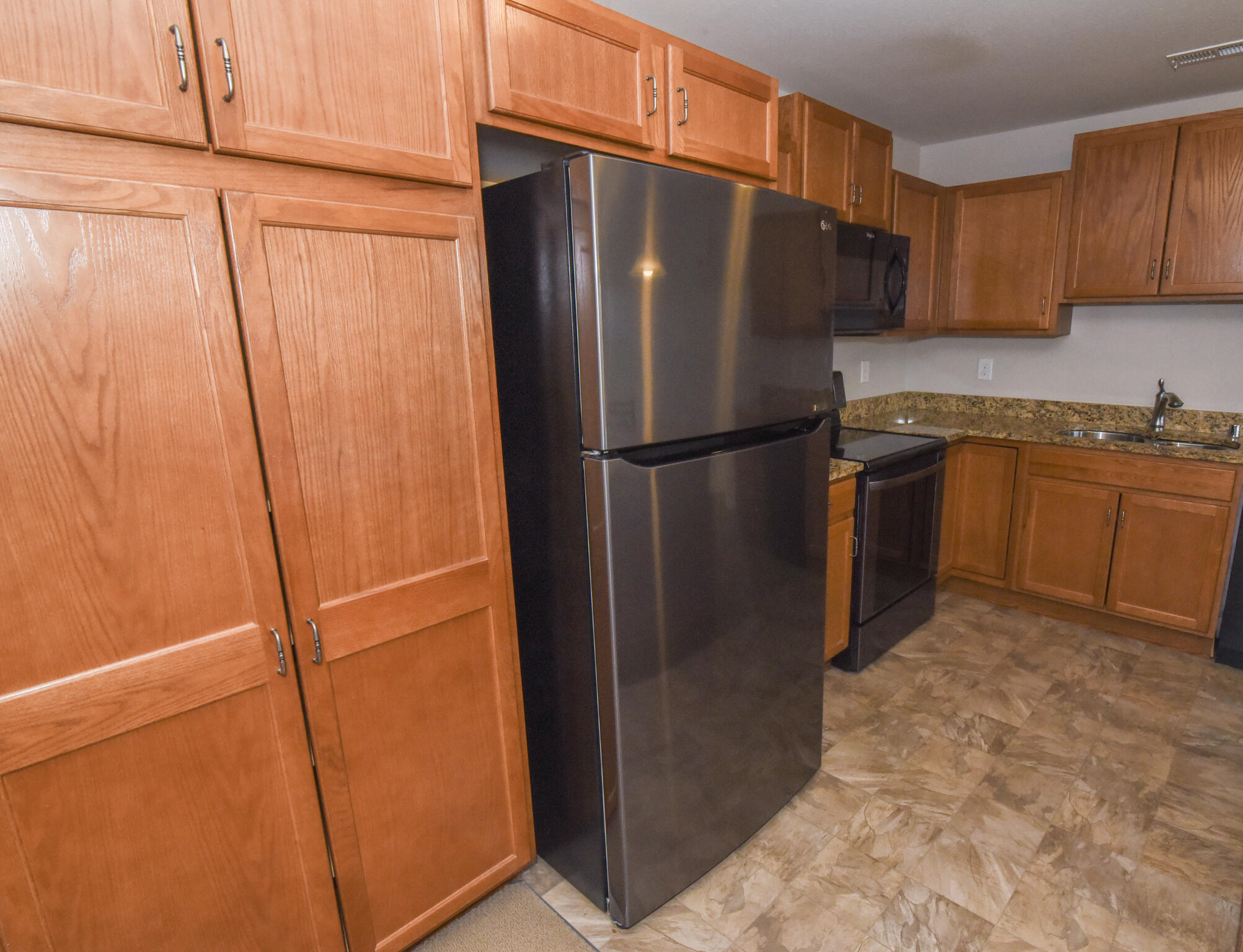 4204 Country Mill Ridge Burlington, KY 41005 - Photo 3 of 21 Gallery Image 3