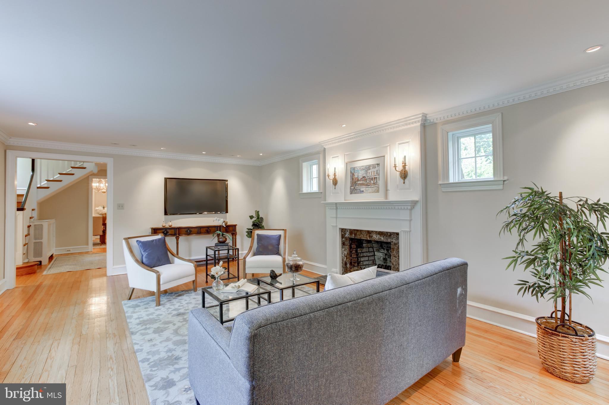 3 Church Road Wallingford, PA 19086 - Photo 9 of 41 Living Room