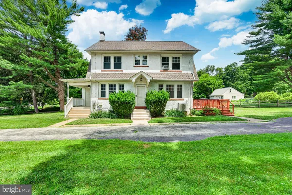 $3,900 | 113 South Valley Road, Paoli, PA 19301