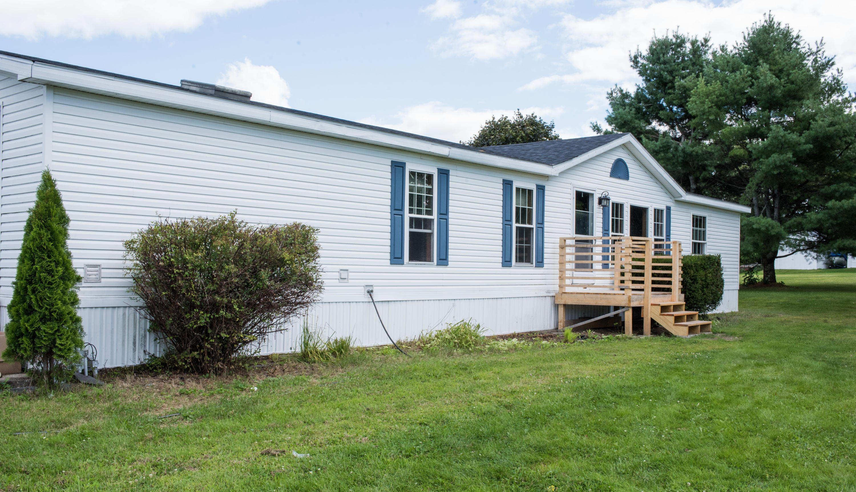 468 Mt View Road Thorndike, ME 04986 - Photo 3 of 30 House (11 of 33)