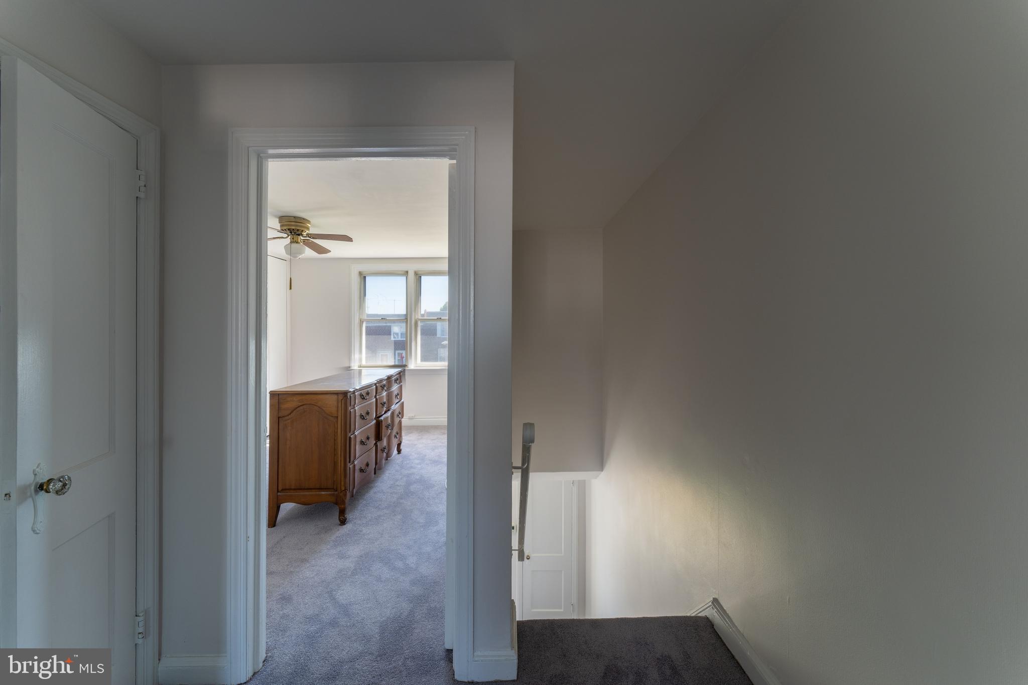 1806 Farrington Road Philadelphia, PA 19151 - Photo 15 of 29 Gallery Image 15