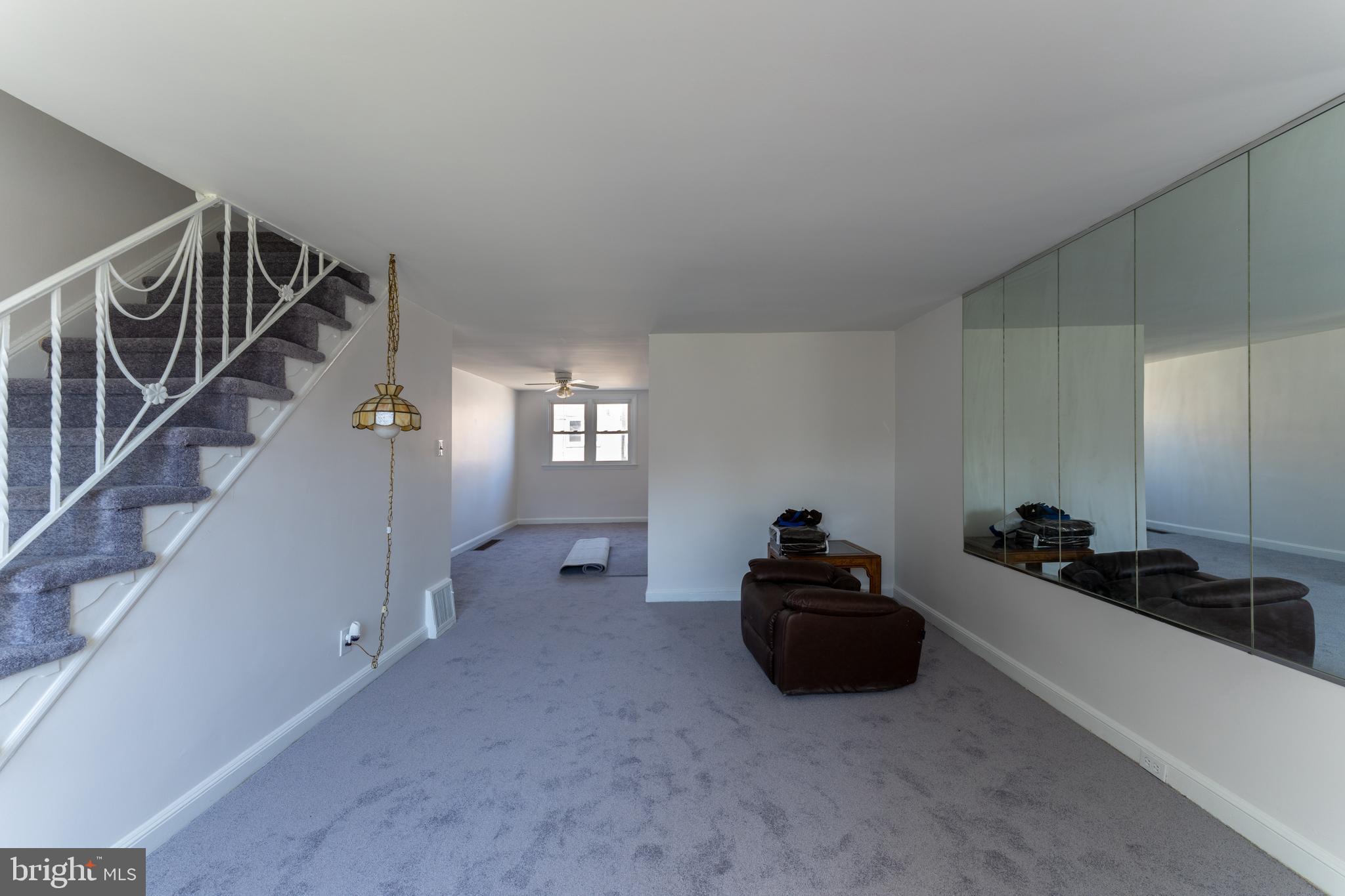 1806 Farrington Road Philadelphia, PA 19151 - Photo 7 of 29 Gallery Image 7