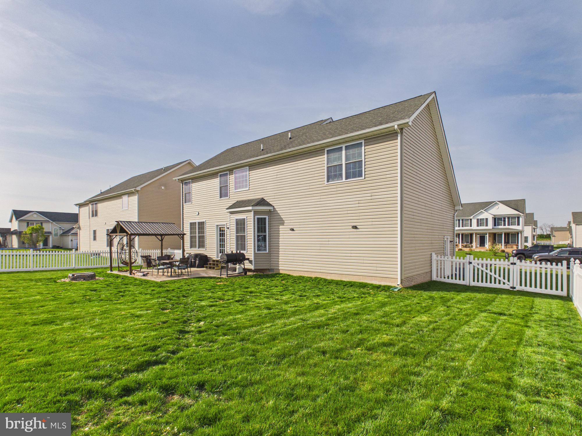 32 Azera Drive Inwood, WV 25428 - Photo 8 of 51