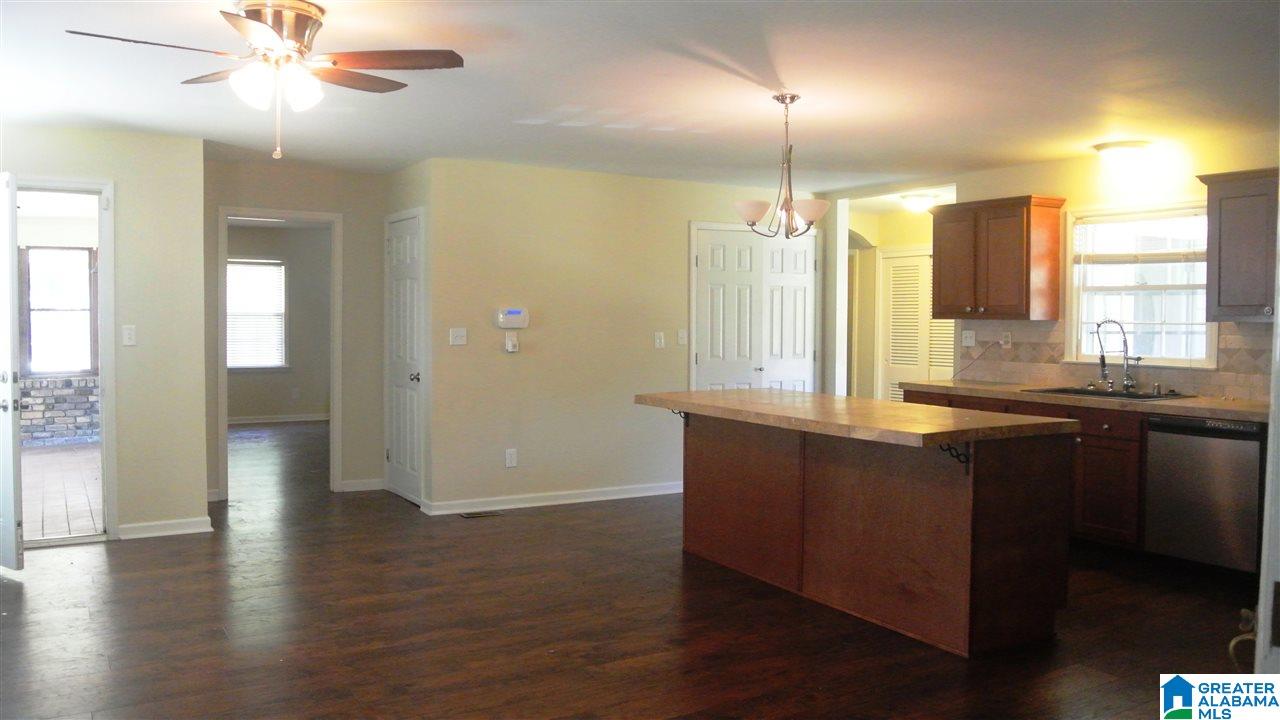 2624 1st Place Northwest Birmingham, AL 35215 - Photo 11 of 42