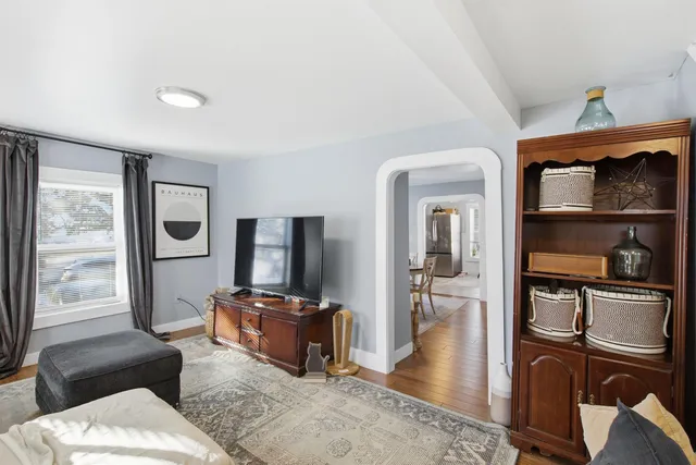 $399,900 | 29 Central Street, Derry, NH 03038