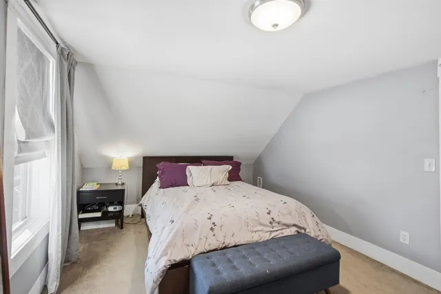 $399,900 | 29 Central Street, Derry, NH 03038