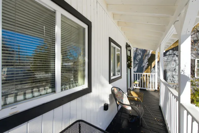 $399,900 | 29 Central Street, Derry, NH 03038